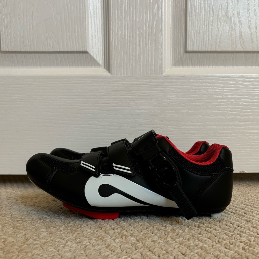 UNISEX PELOTON Cycling Shoes, Size 41. (Men’s 8, Women’s 10) - Picture 7 of 11